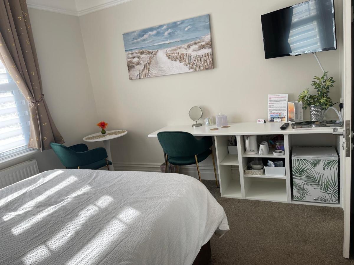 Rivendell Guest House Swanage Bagian luar foto